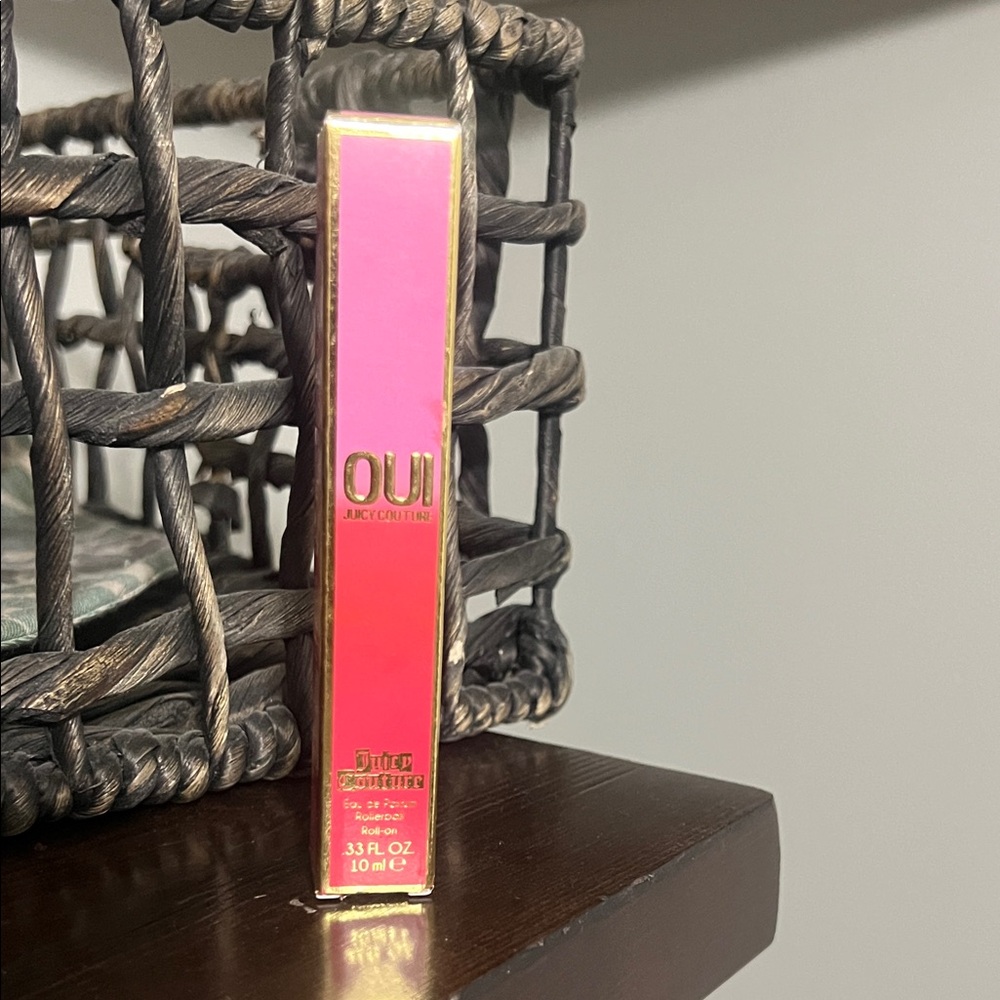 Juicy Couture Oui Perfume Roller Ball